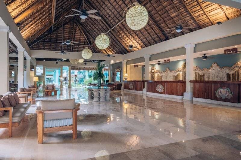 Iberostar Waves Quetzal 18