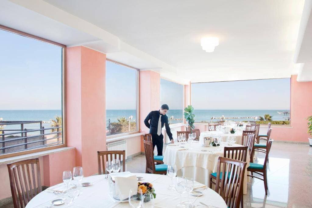 Hotel Meridiano 19