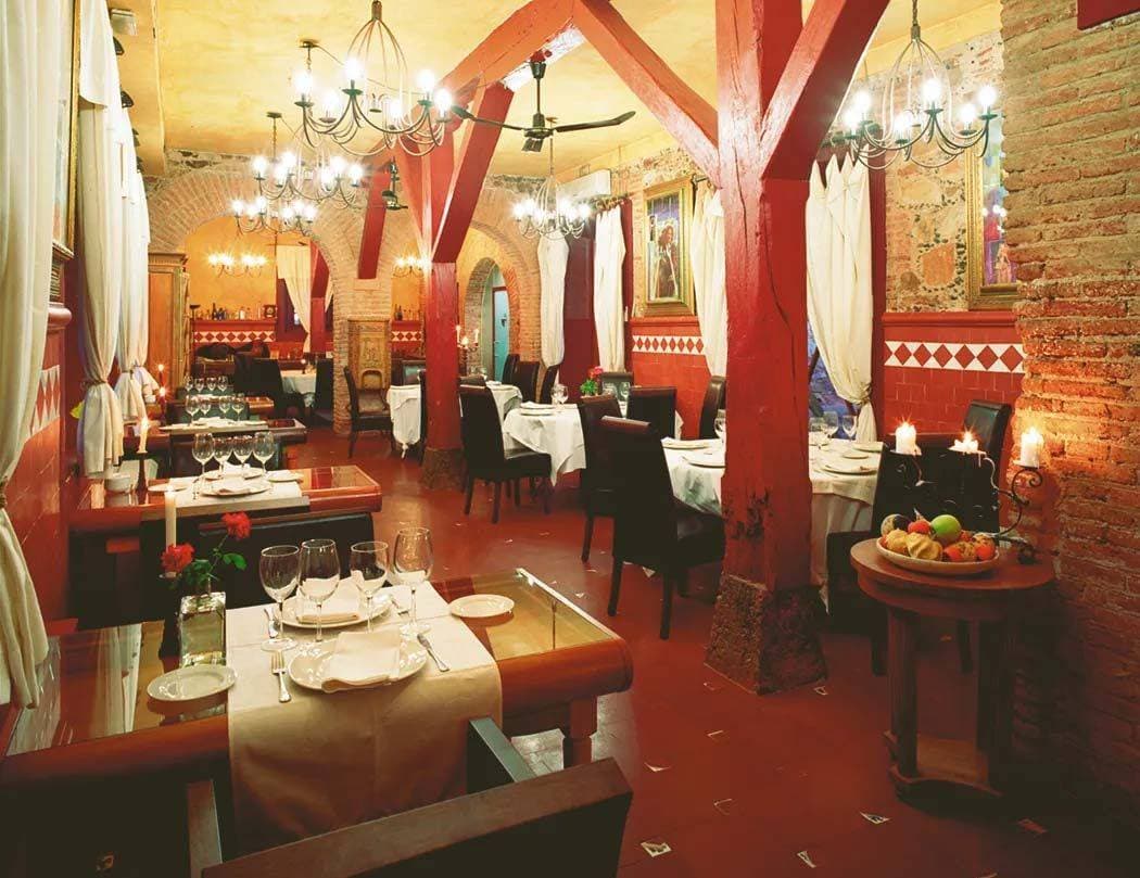 Gastropalacio de la Serna 4