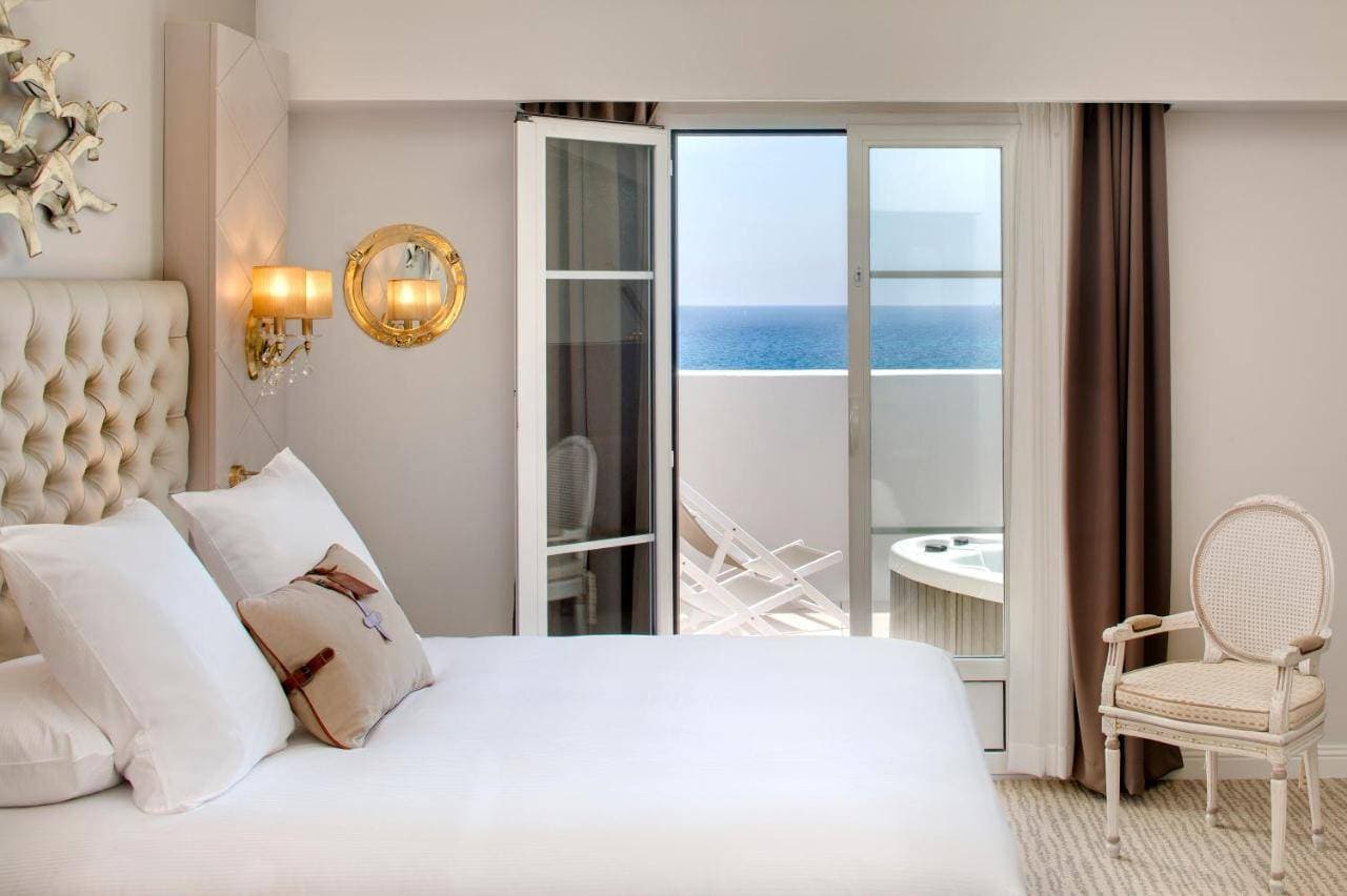 Le Grand Hôtel des Sablettes 18