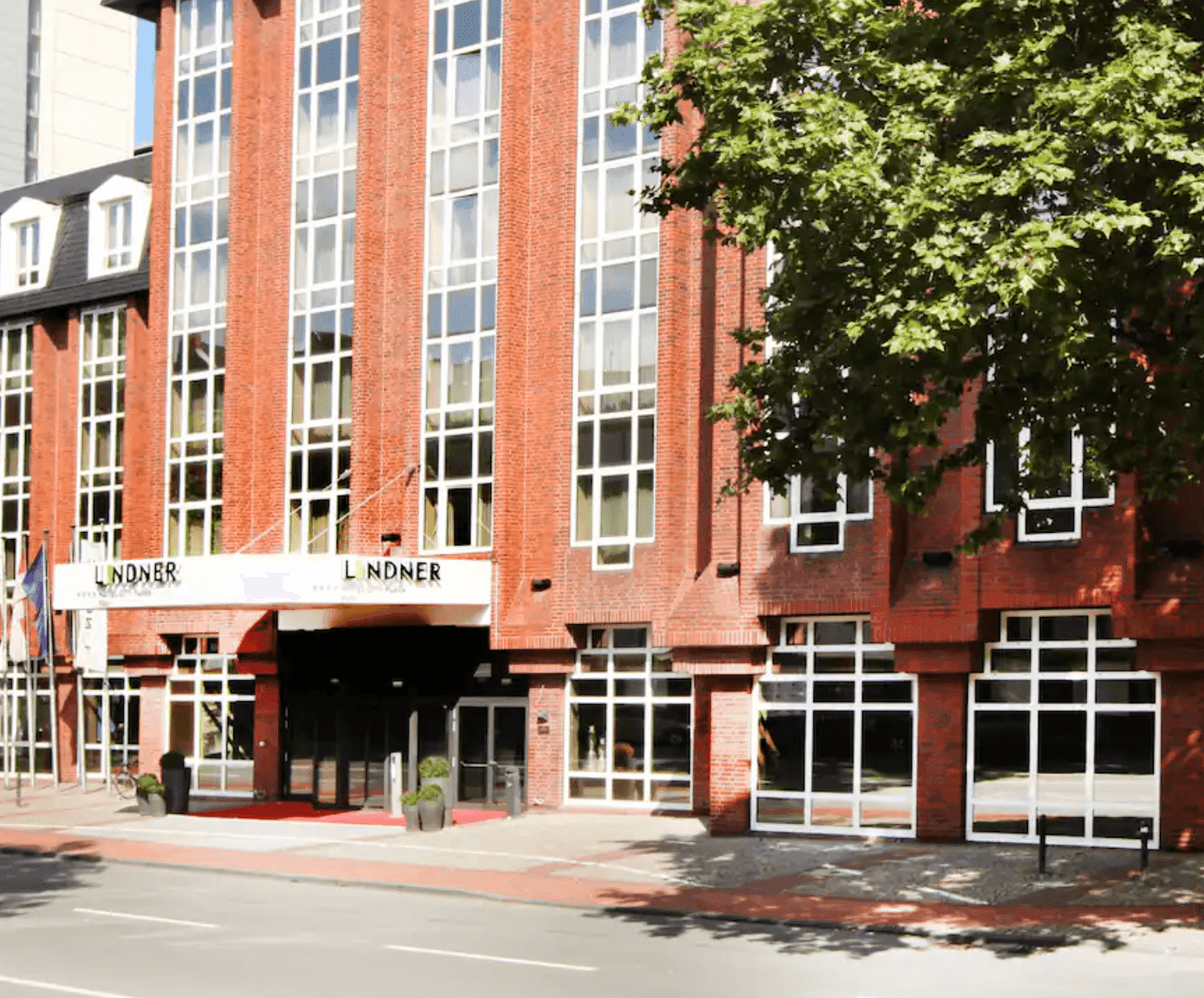 Lindner Hotel Cologne City Plaza 1