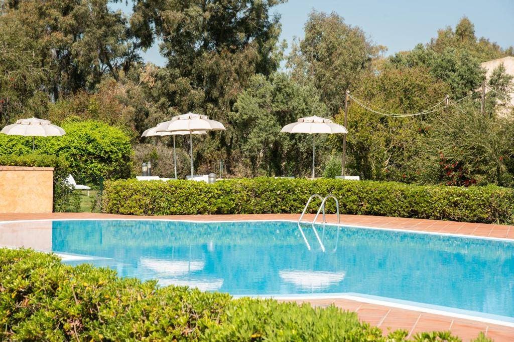 Hotel Santa Gilla 13