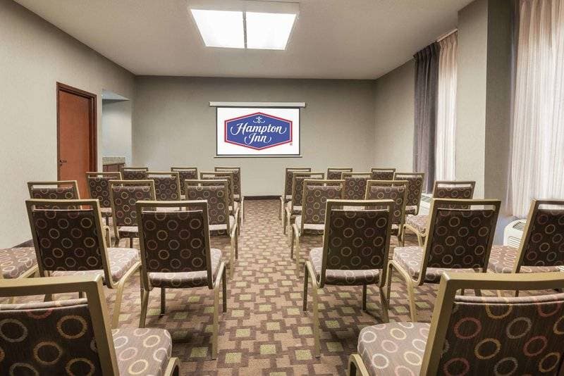 Hampton Inn Charlotte-University Place 6