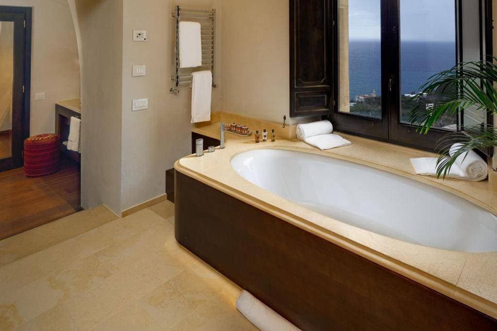 Monastero Santa Rosa 25