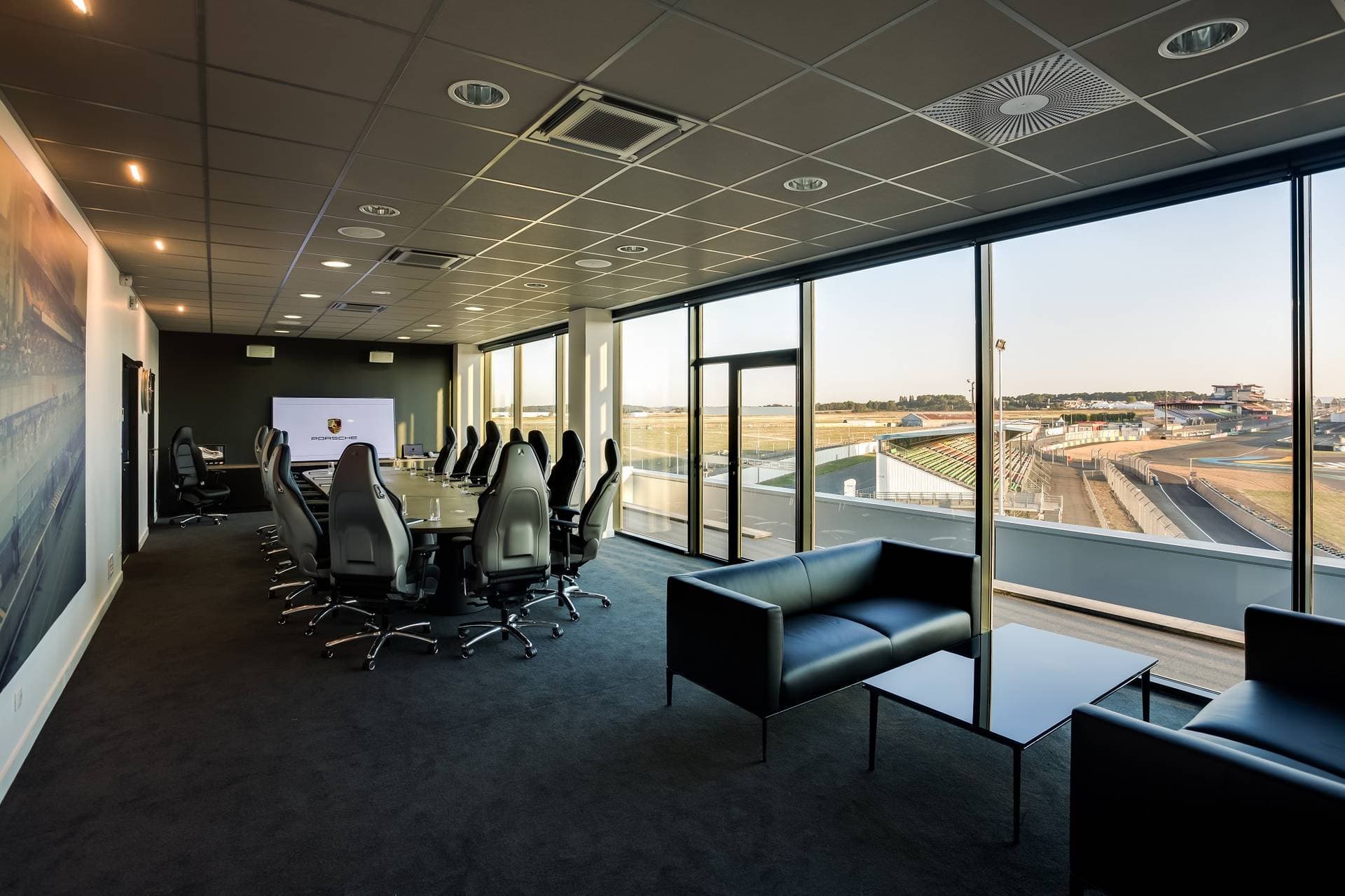 Porsche Experience Center 8
