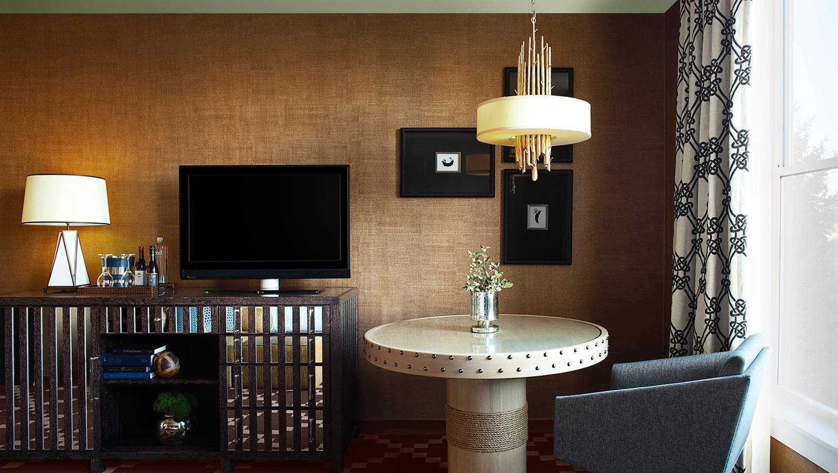Kimpton RiverPlace Hotel 16