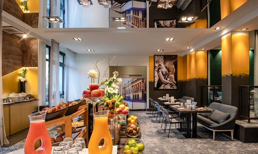 Le Louis Versailles Château MGallery Hotel Collection 14