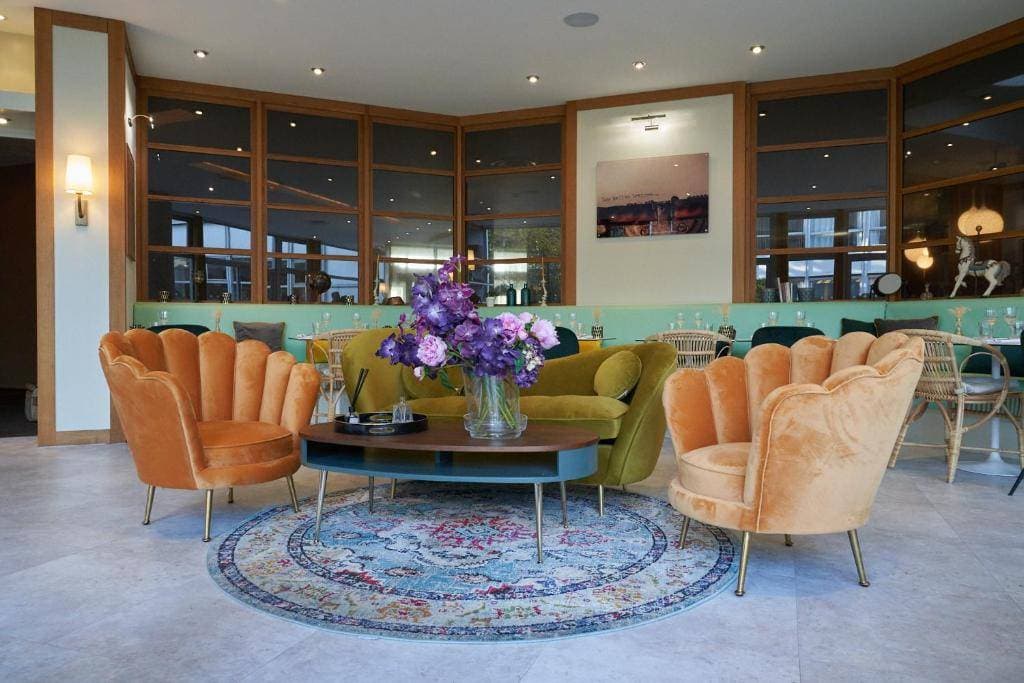 Best Western Plus Paris Saclay 9