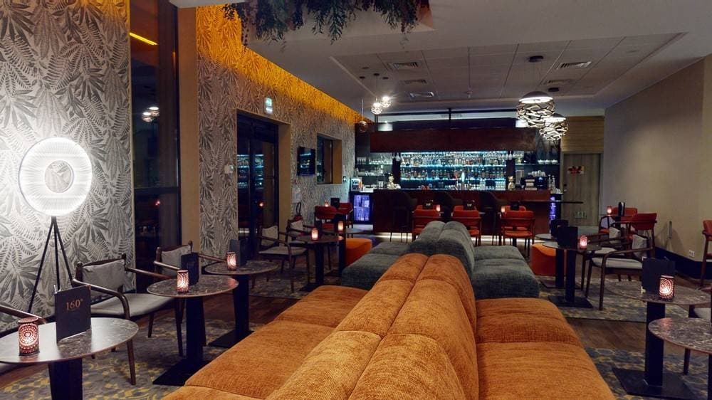 DoubleTree by Hilton Lyon Eurexpo 6