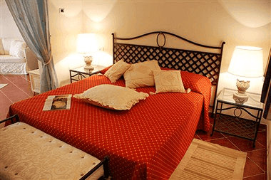 Hotel Monti di Mola 11
