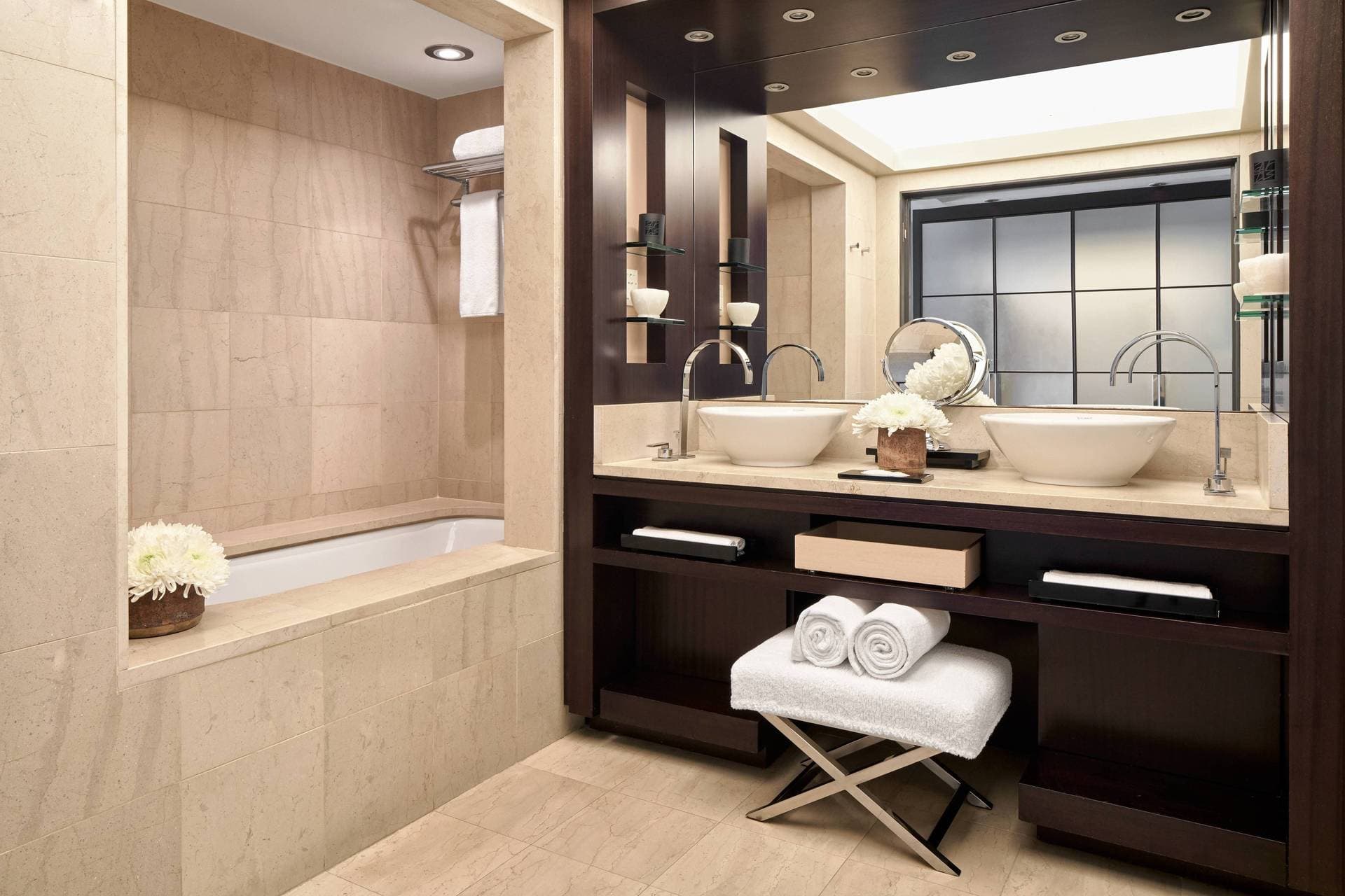 Hotel Arts  30