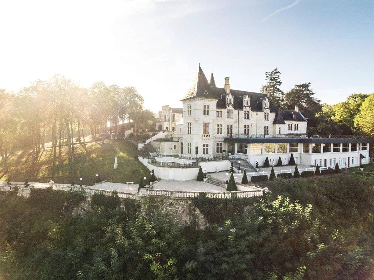 Le Château Le Prieuré 1