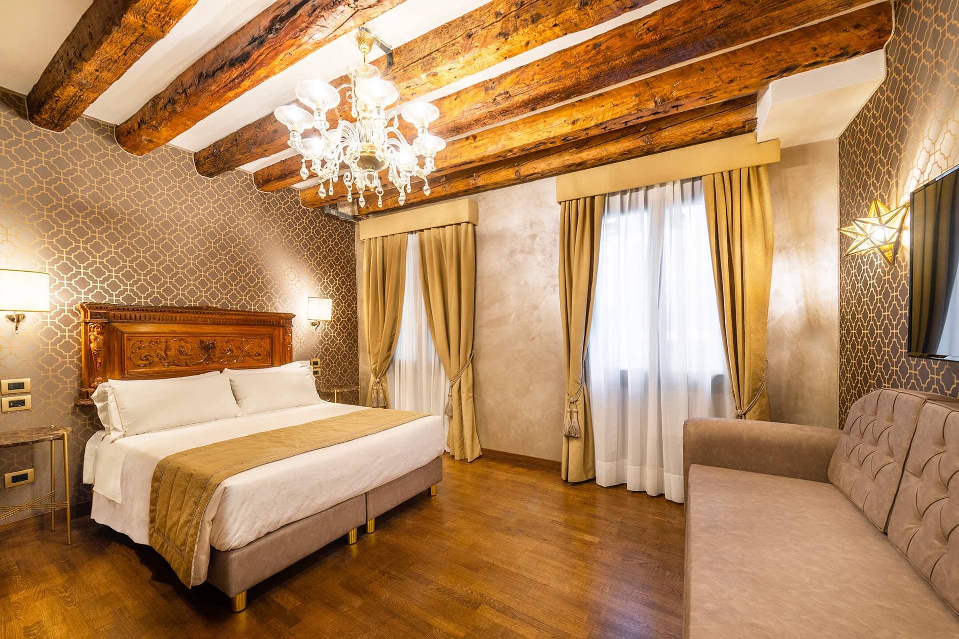 Palazzo San Lorenzo 15