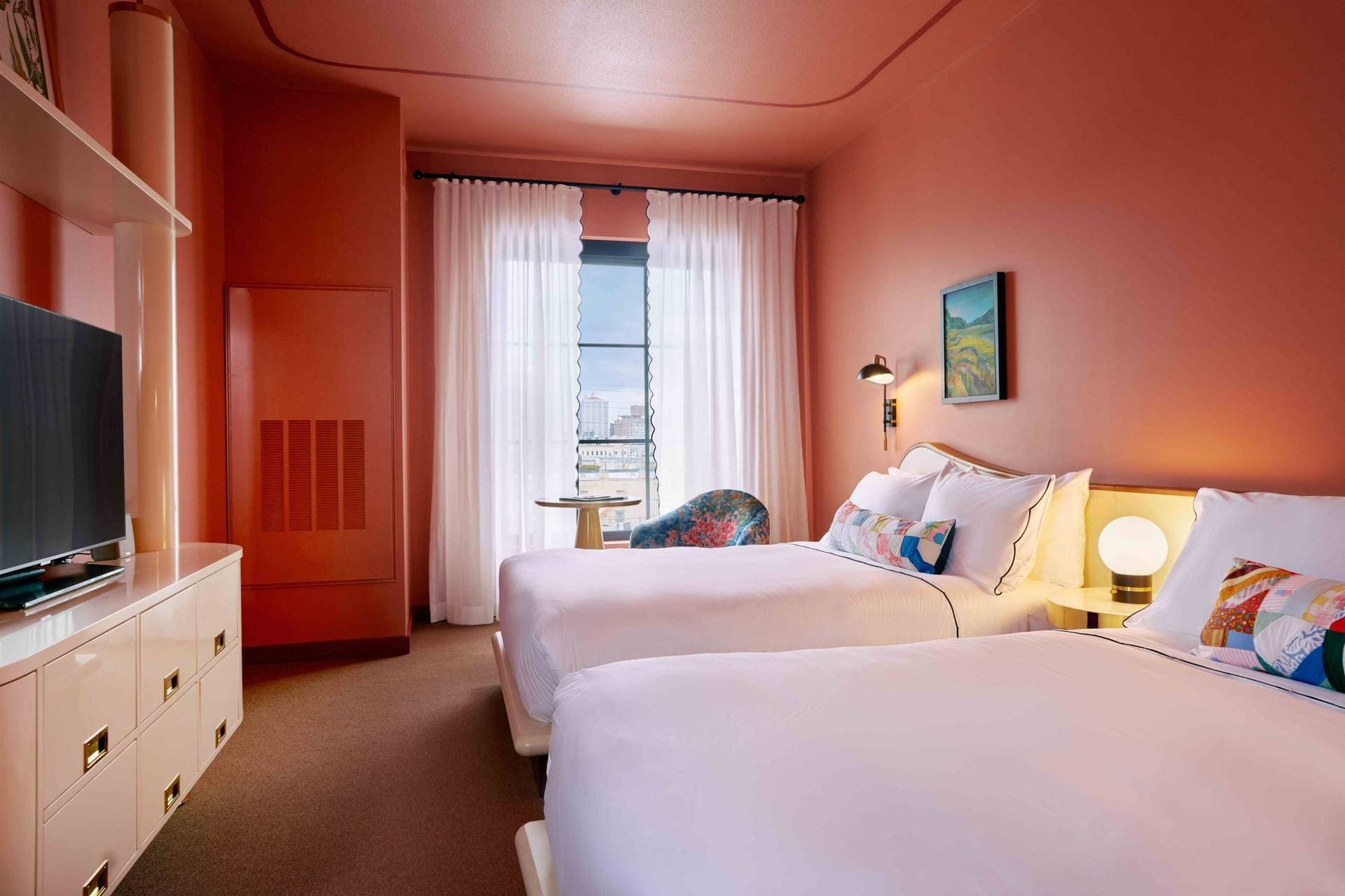 Hotel Genevieve 17