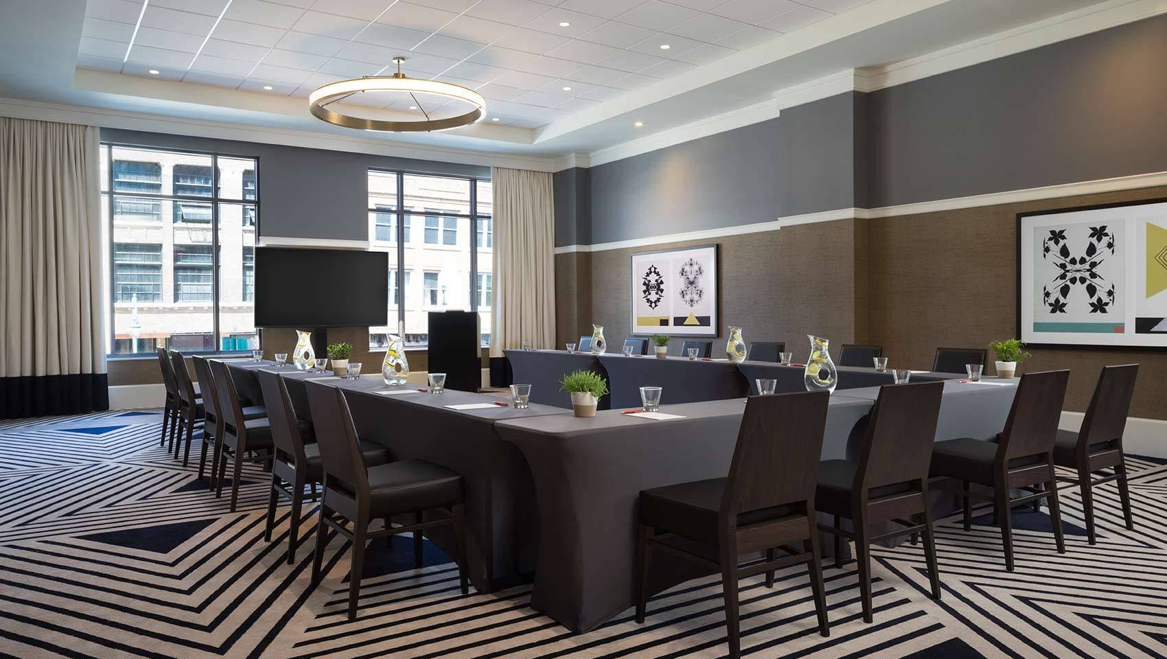 Kimpton Journeyman Hotel, an IHG Hotel 13