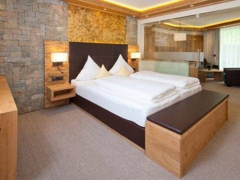 Hotel Tirol Ischgl 11