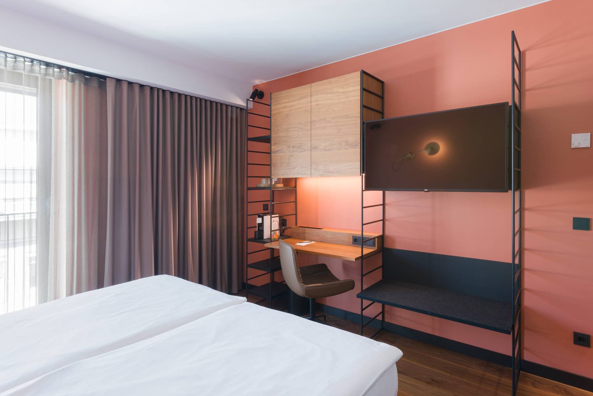 EmiLu Design Hotel 42