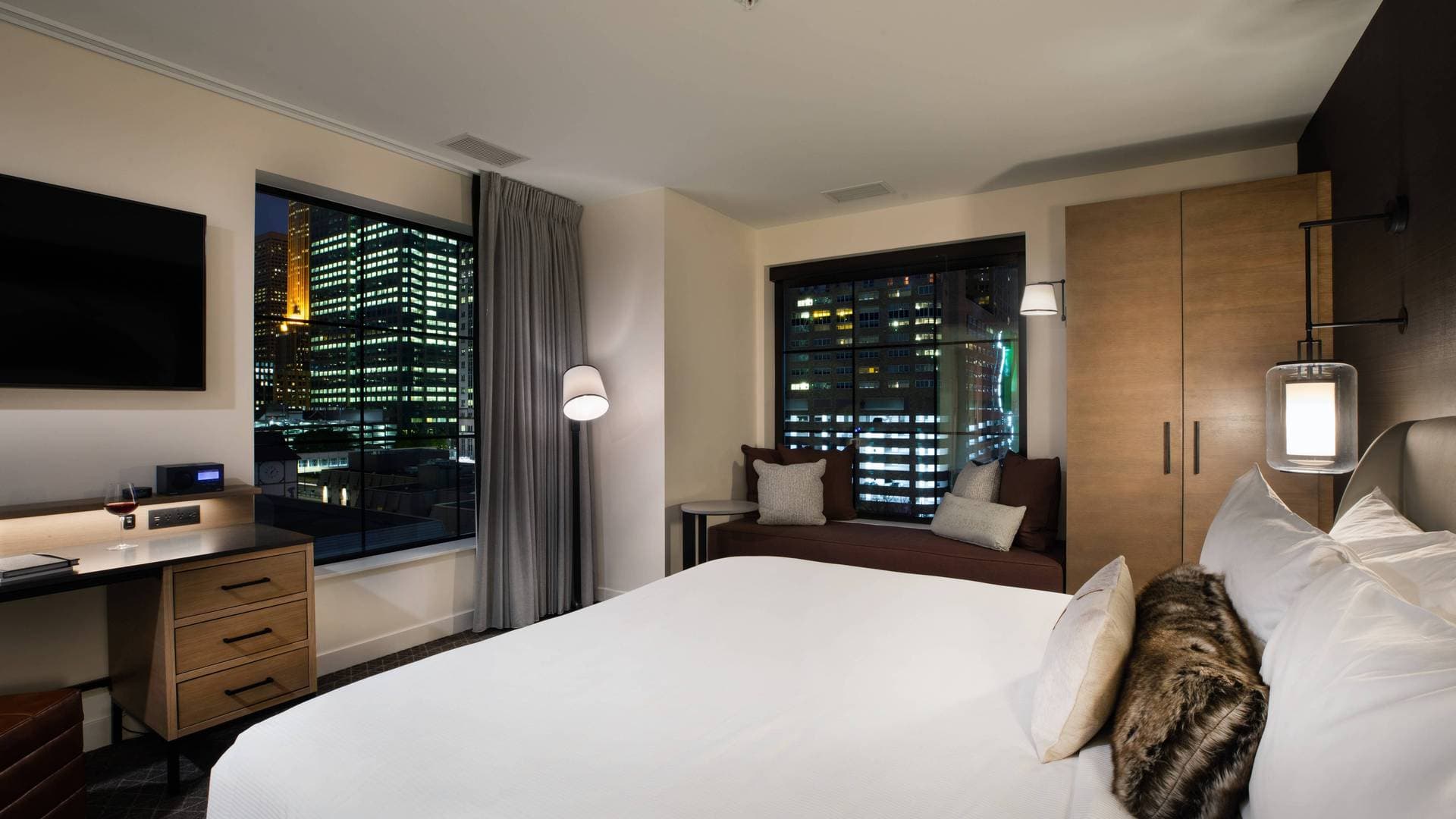 Elliot Park Hotel, Autograph Collection 14