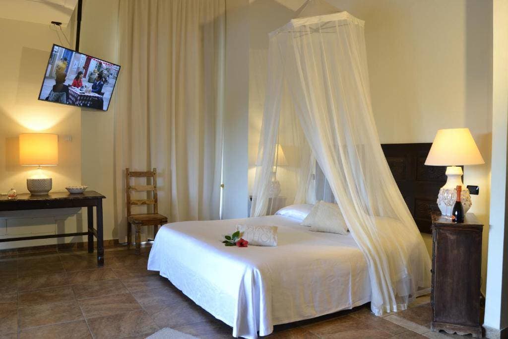 Hotel Costa dei Fiori 12
