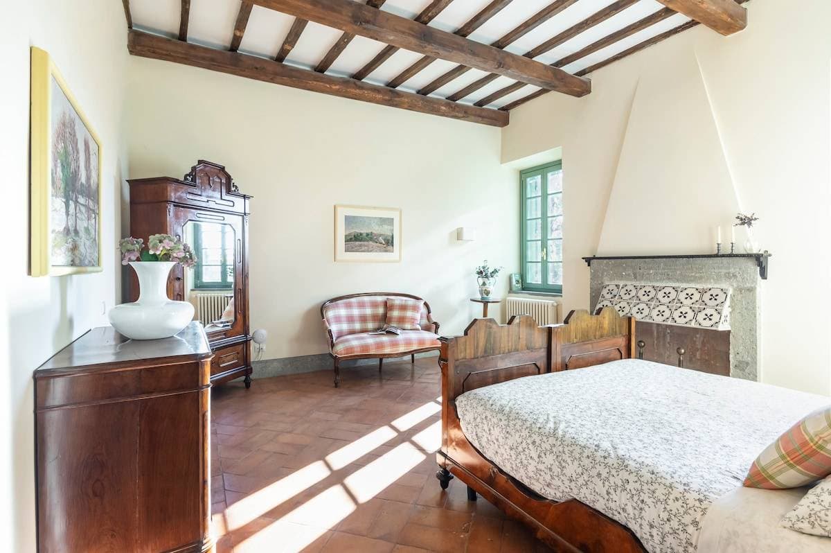 Borgo Mattei 24