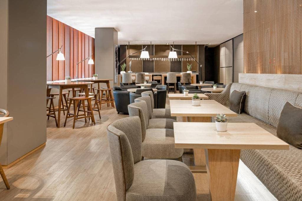 AC Hotel La Rioja 7