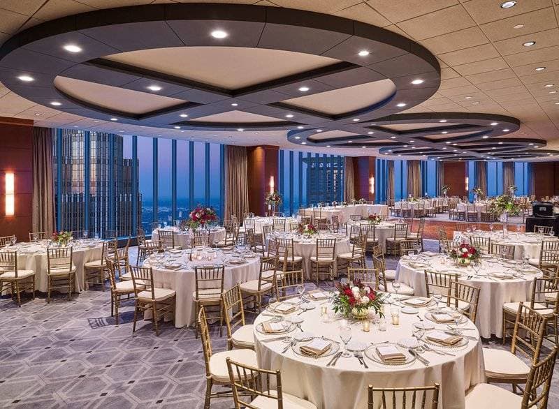 The Marquette Hotel, Curio Collection by Hilton 10