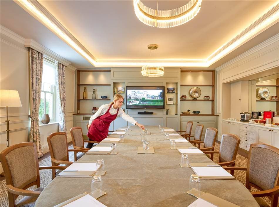 Down Hall Hotel 17