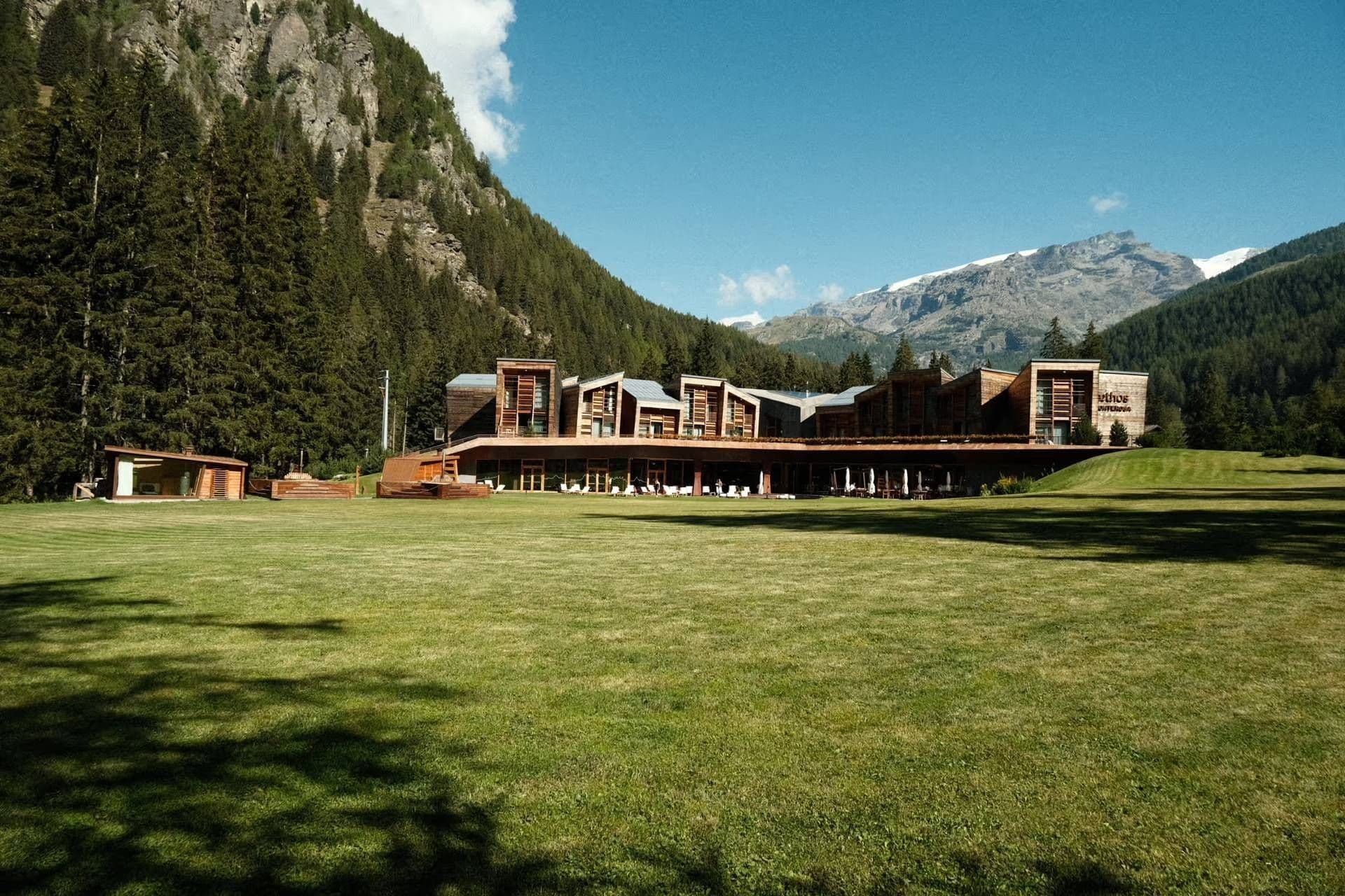 Aethos Monterosa