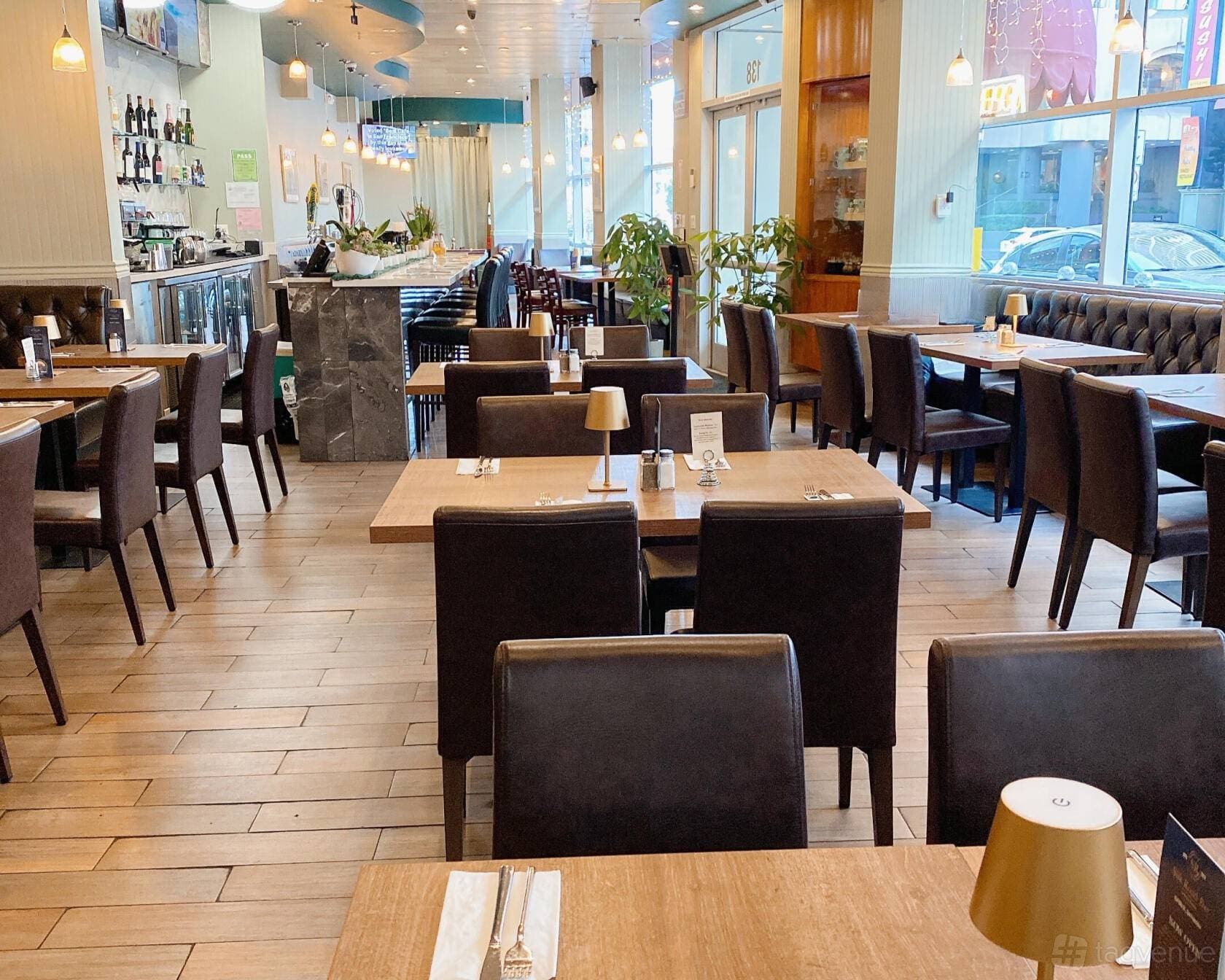 Magnin Street Cafe & Bistro 1