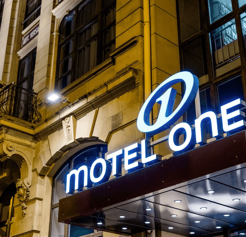 Motel One Frankfurt-Hauptbahnhof 1