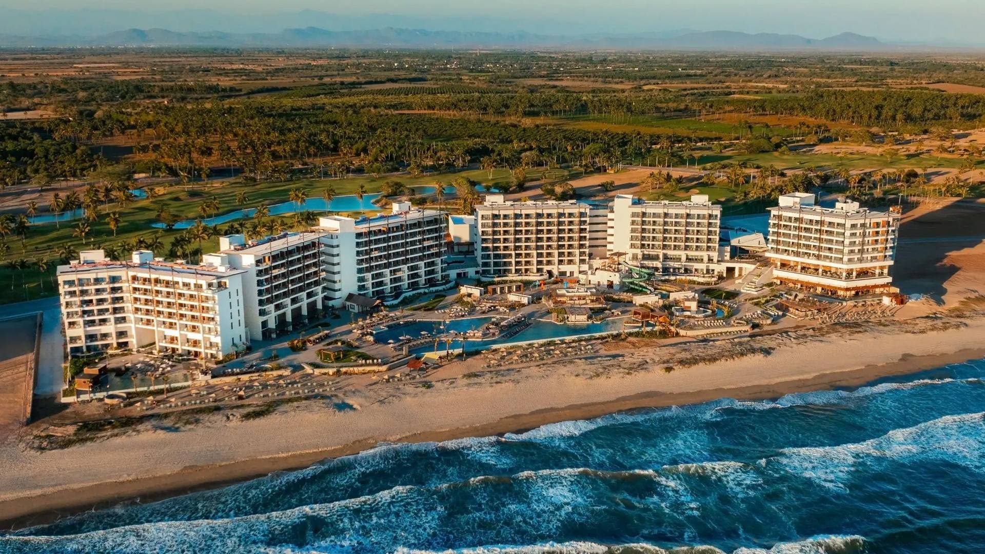 Dreams Estrella del Mar Mazatlán Golf & Spa Resort 1