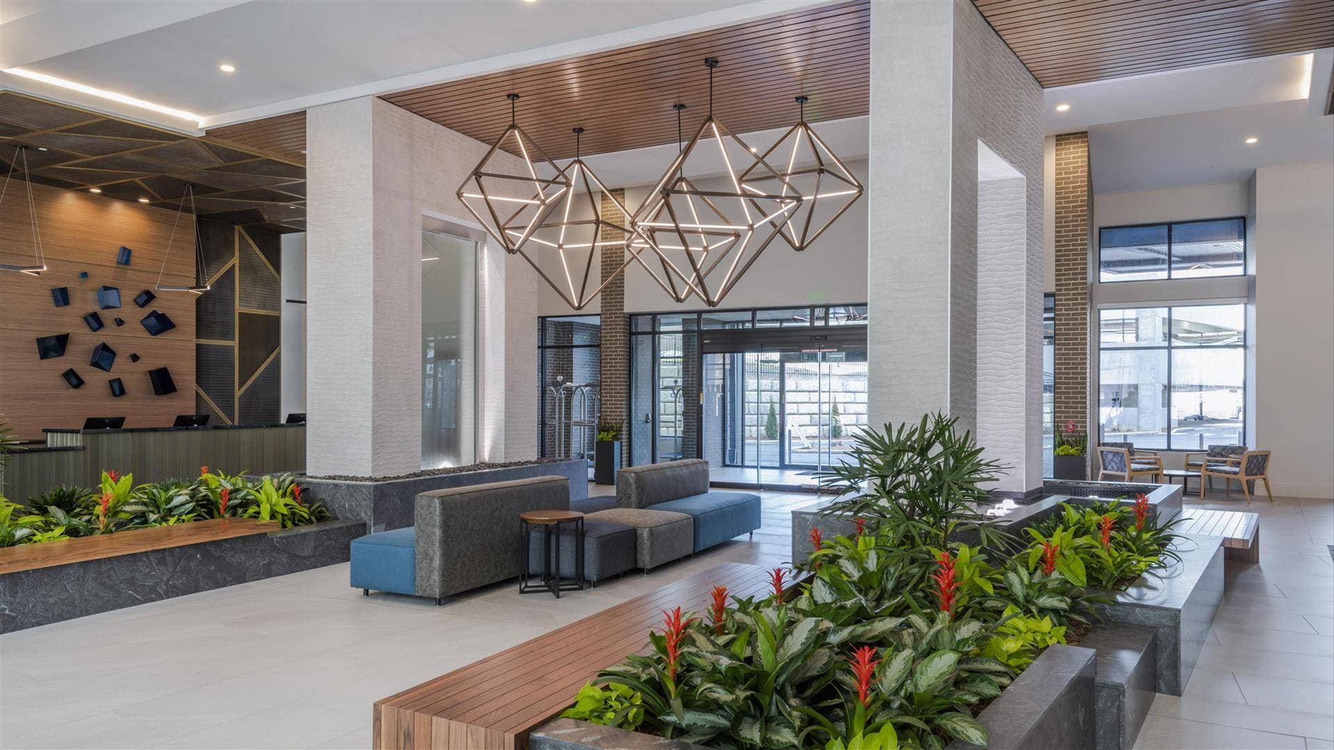 Embassy Suites by Hilton Asheville Downtown 1