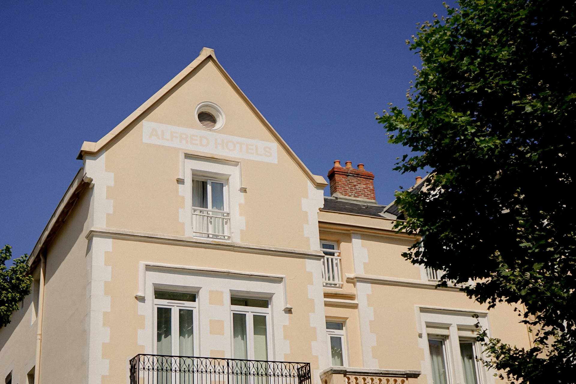 ALFRED HOTELS - Biarritz Les Halles *** 1