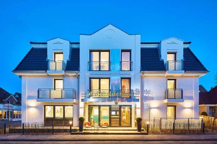 Bernstein Hotel '50`s Seaside Motel' 1