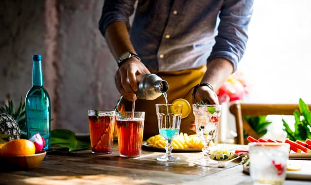 Incentive Cocktail