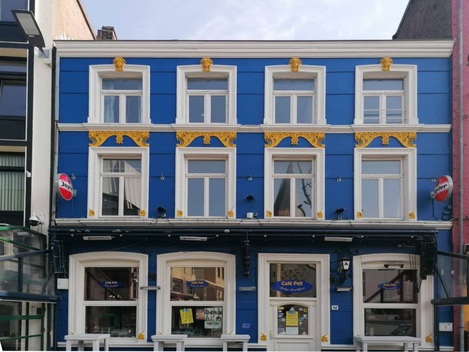 Café Pelt 1