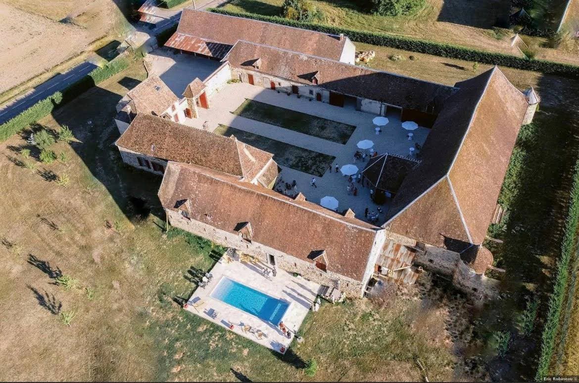 Le Carré de Lailly 1