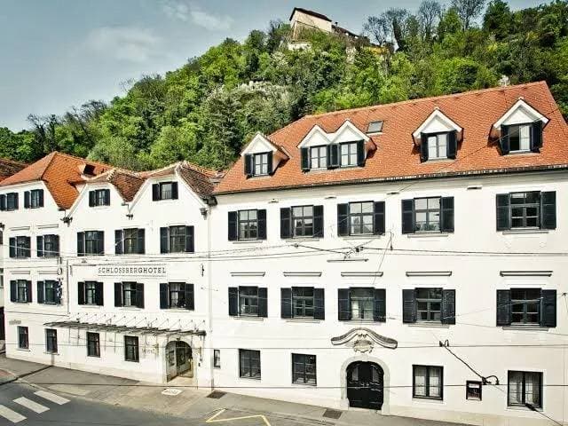 Schlossberghotel - Das Kunsthotel 1