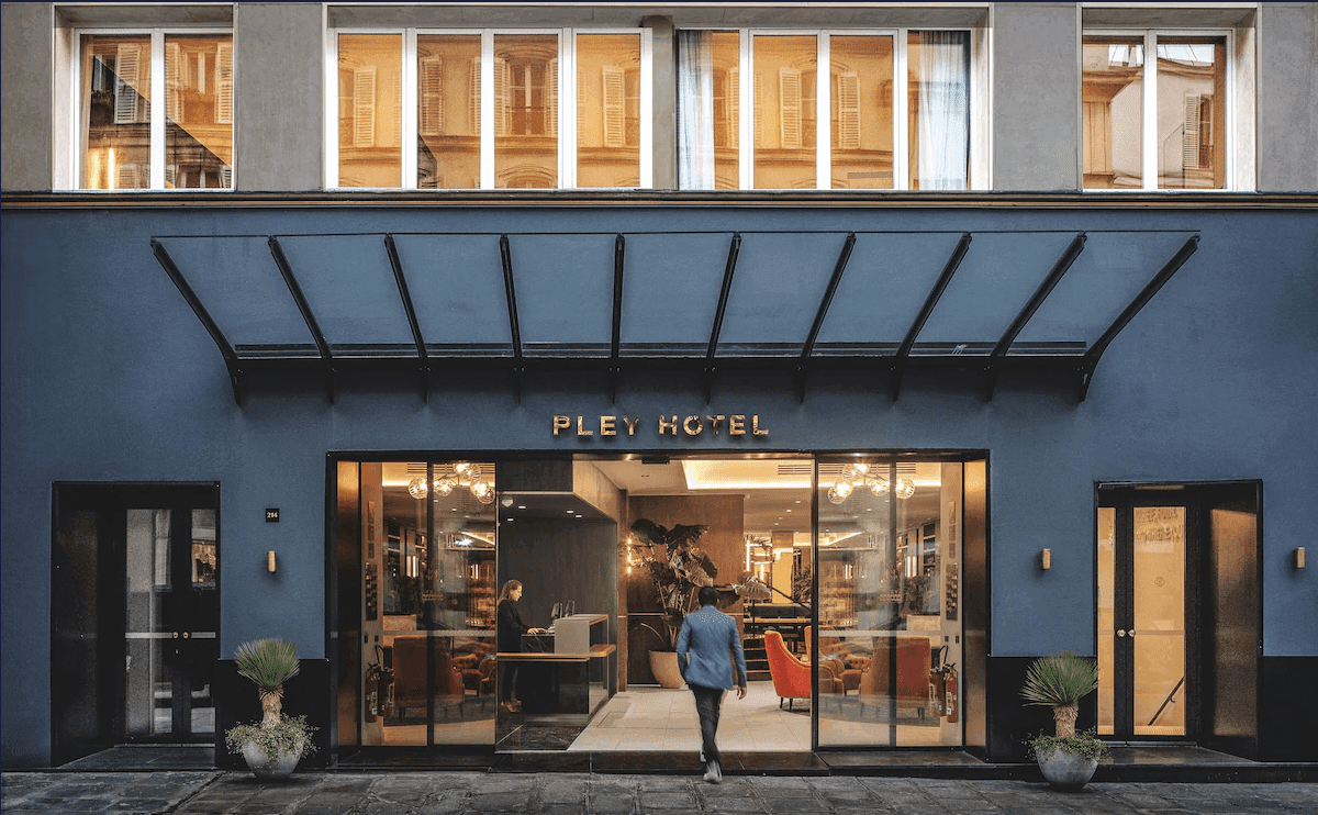 Pley Hotel 1