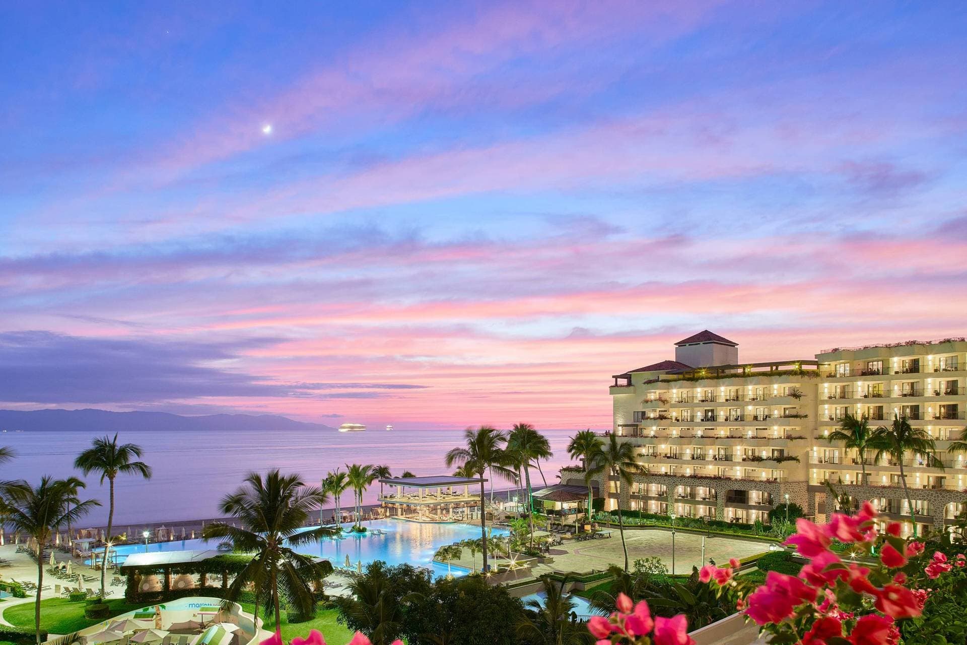 Marriott Puerto Vallarta Resort & Spa 1