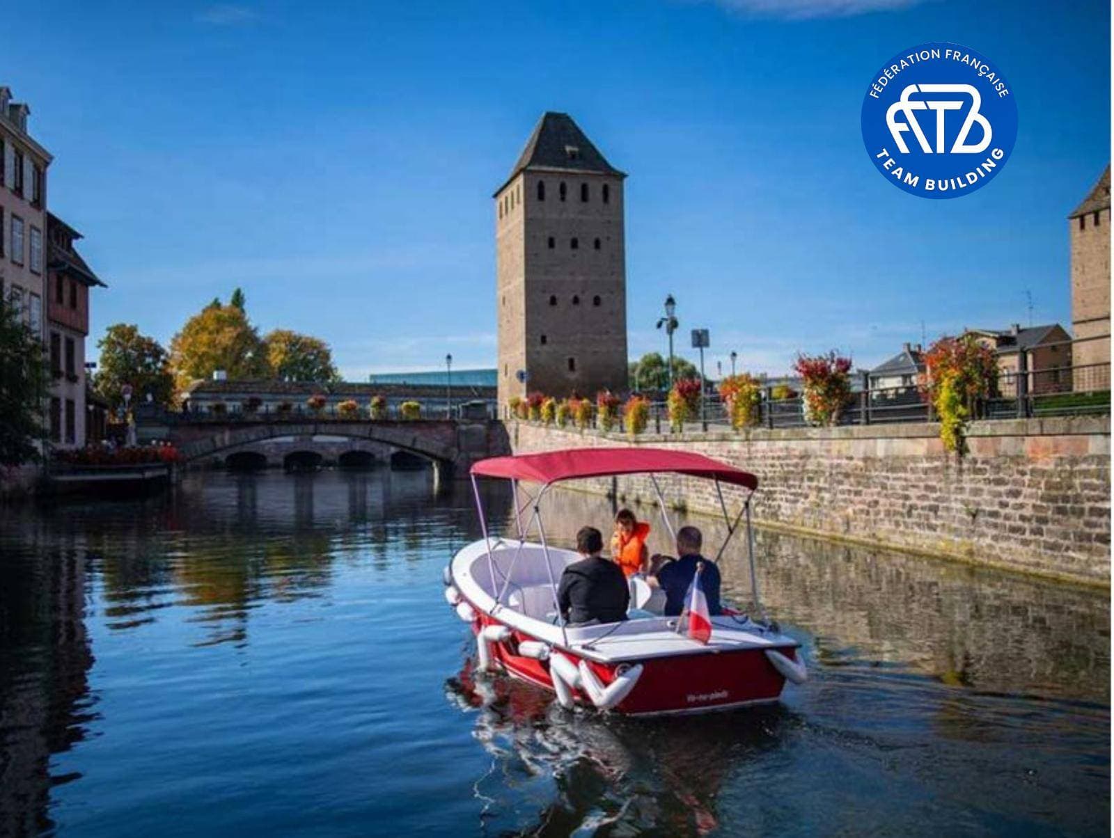 Chasse au trésor en bateau électrique et sans permis Strasbourg - Marin d'Eau Douce 1