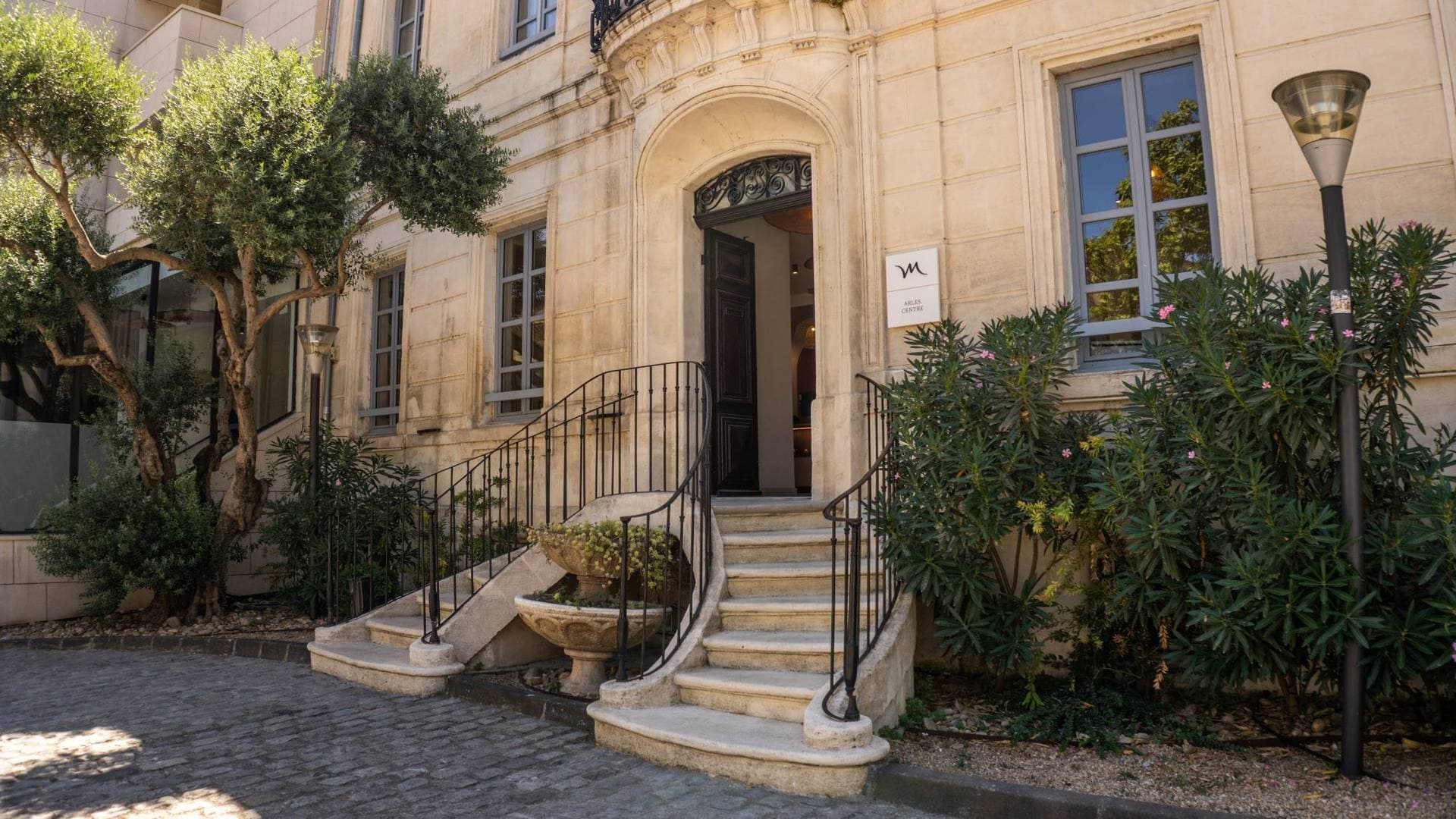 Mercure Arles Centre Arènes 1