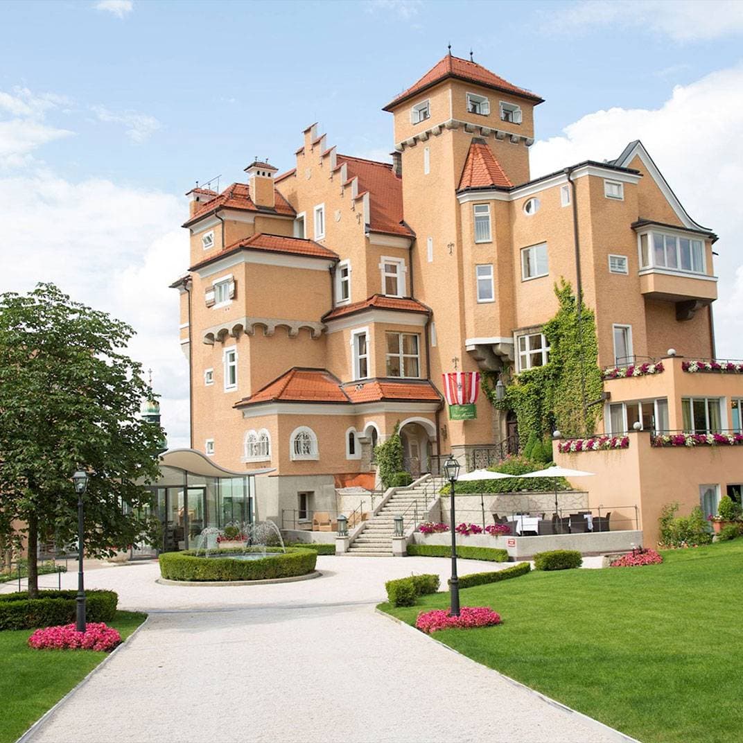 Schloss Mönchstein 1