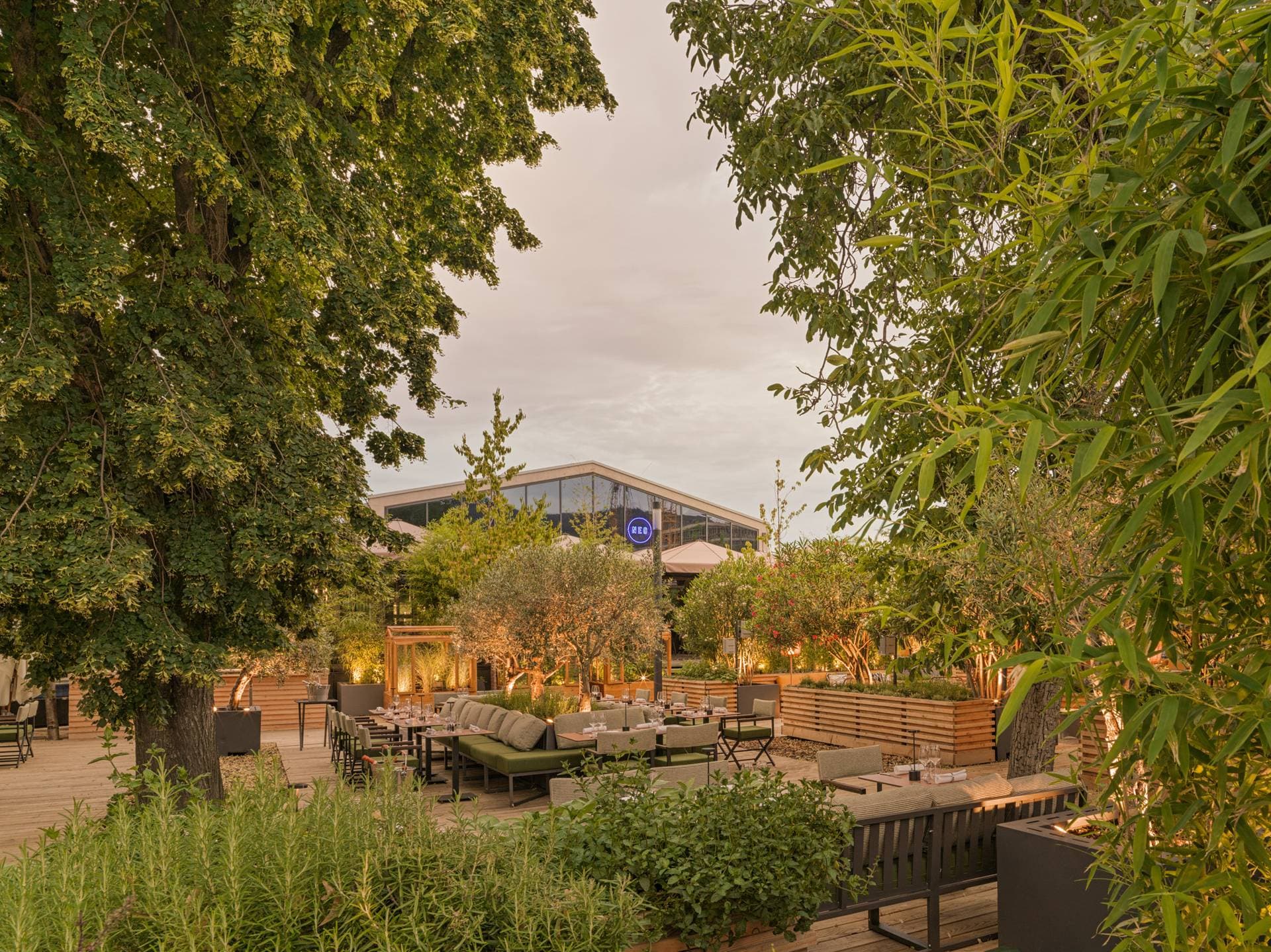 NEO – Bar & Restaurant 1