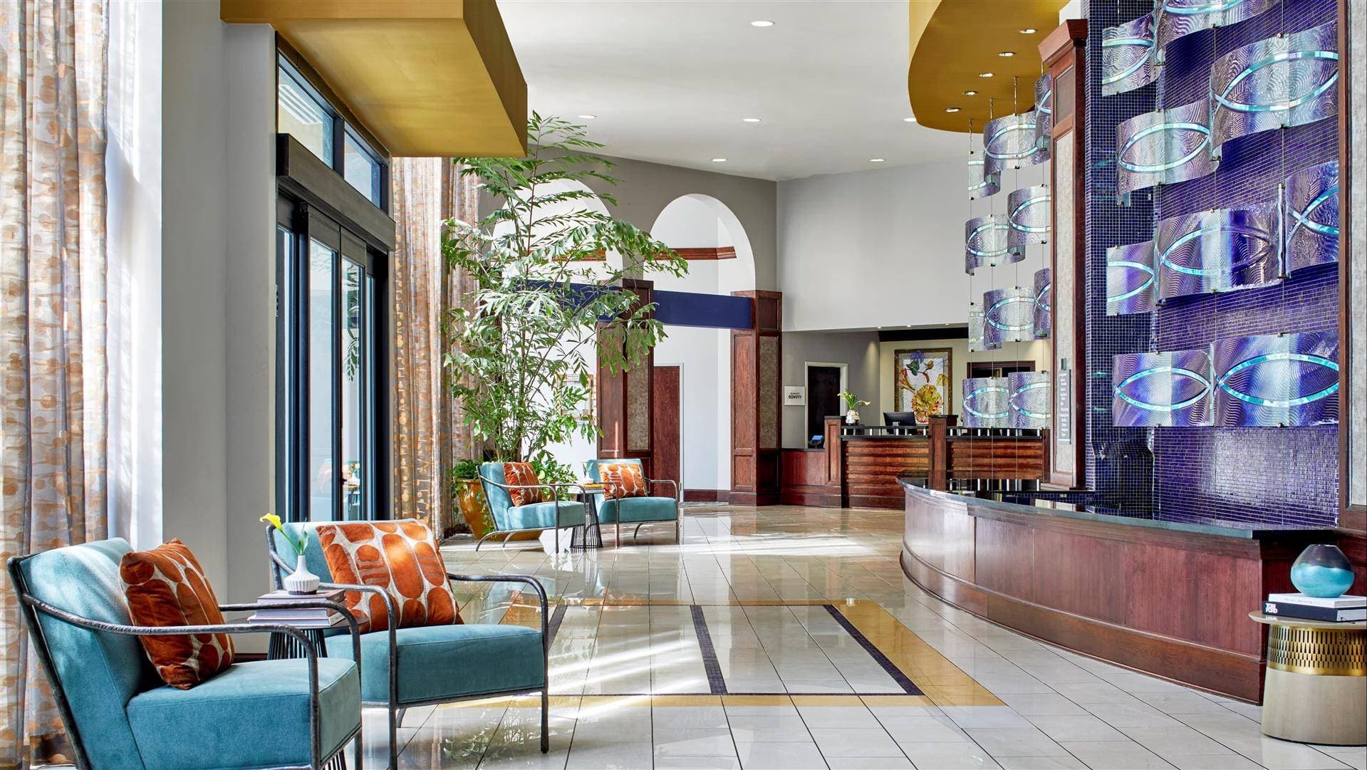 Renaissance Mobile Riverview Plaza Hotel 1