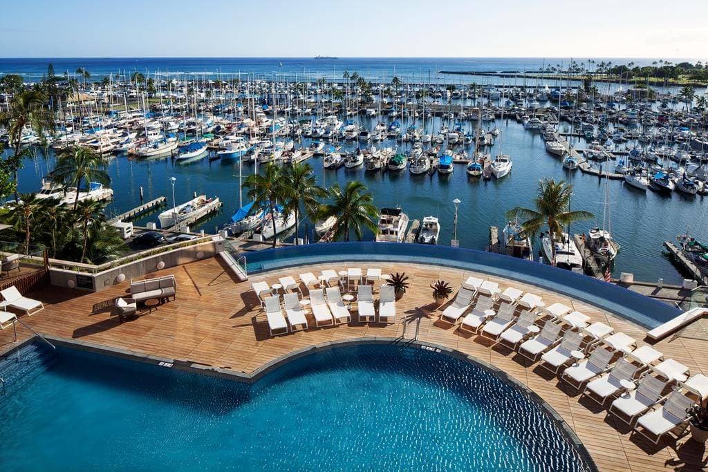 Prince Waikiki - Honolulu Luxury Hotel 1