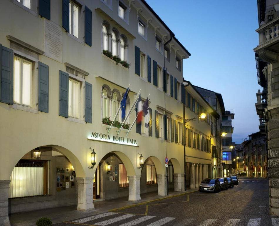 Astoria Hotel Italia 1