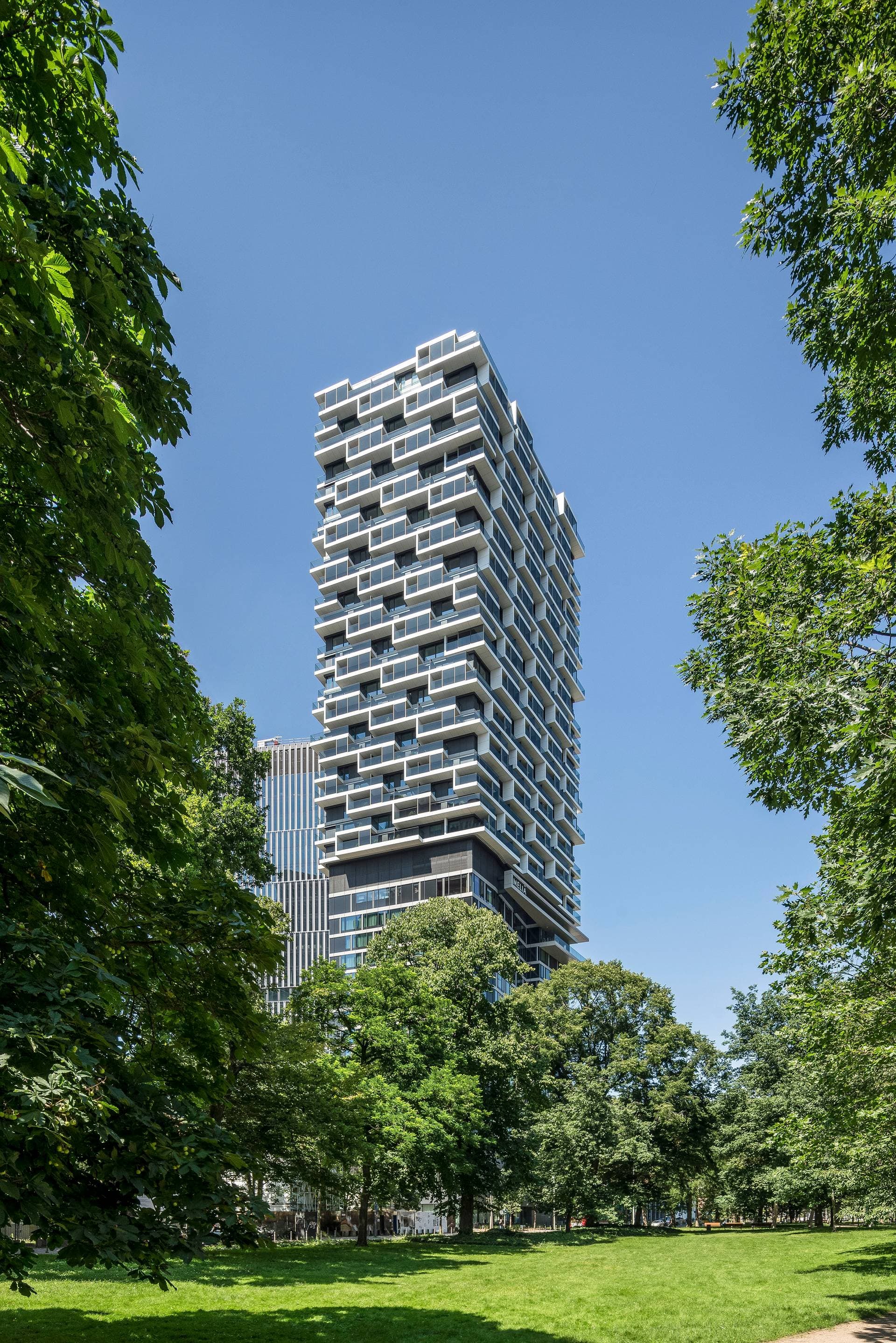 Meliá Frankfurt City 1