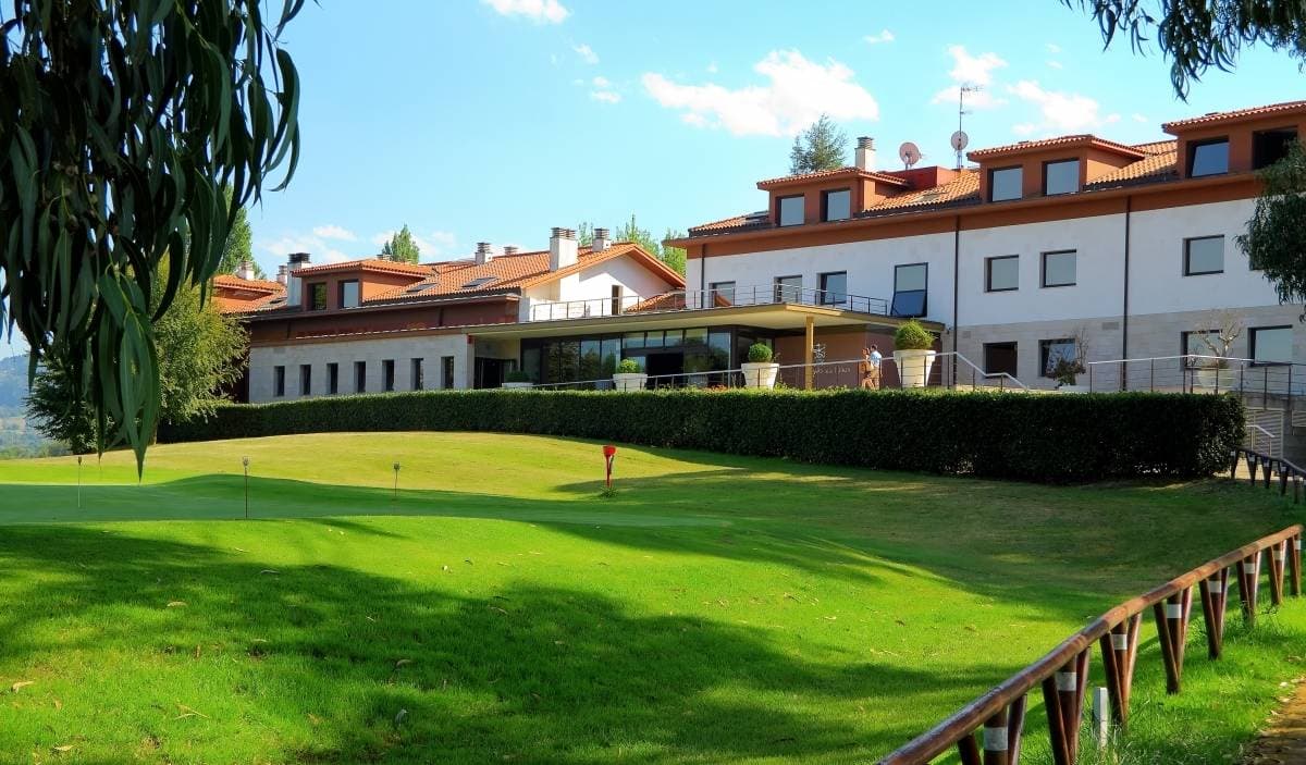 Oca Palacio de la Llorea Hotel & Spa 1