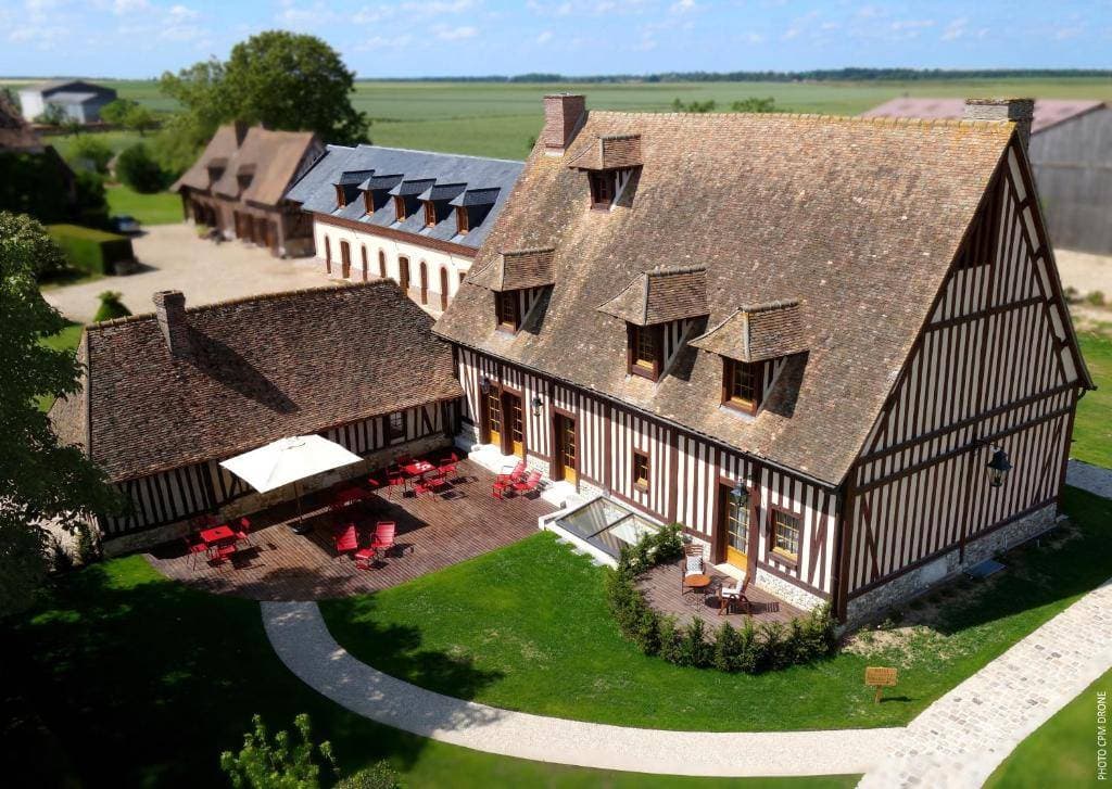 Manoir de Surville 1
